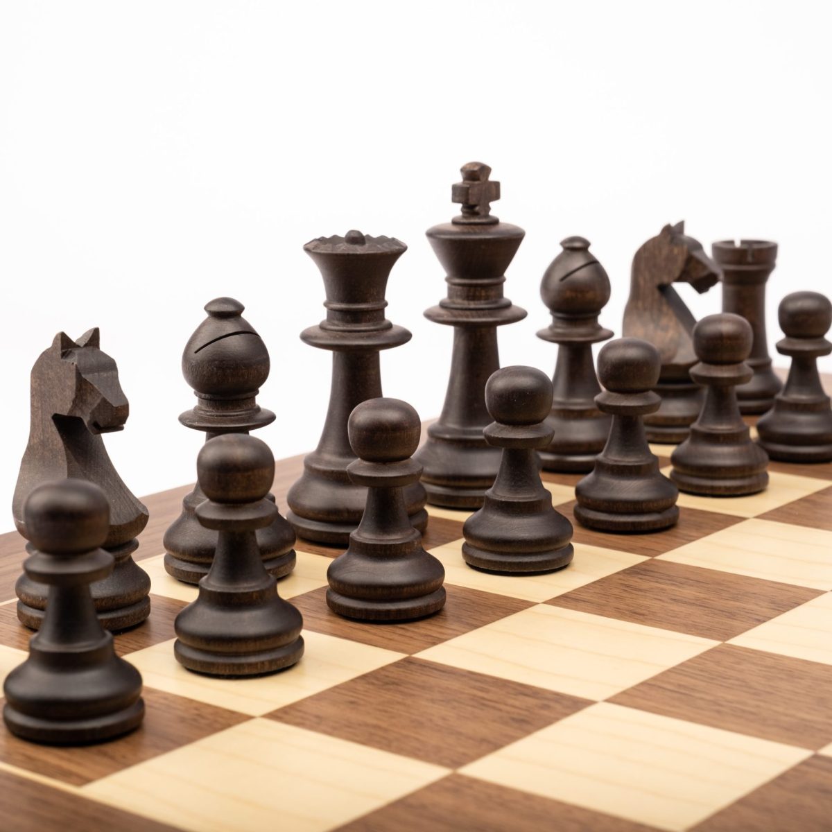 Conjunt d'escacs 'BARCELONA' Staunton Europa nº6 amb peces plomades